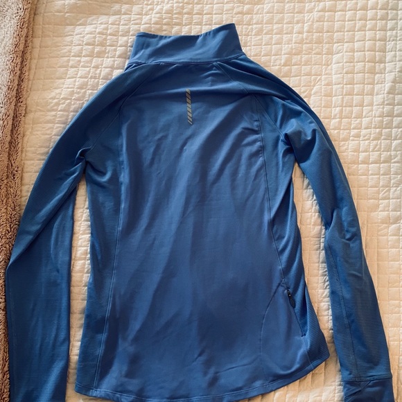 Under Armour quarter zip - Picture 8 of 8